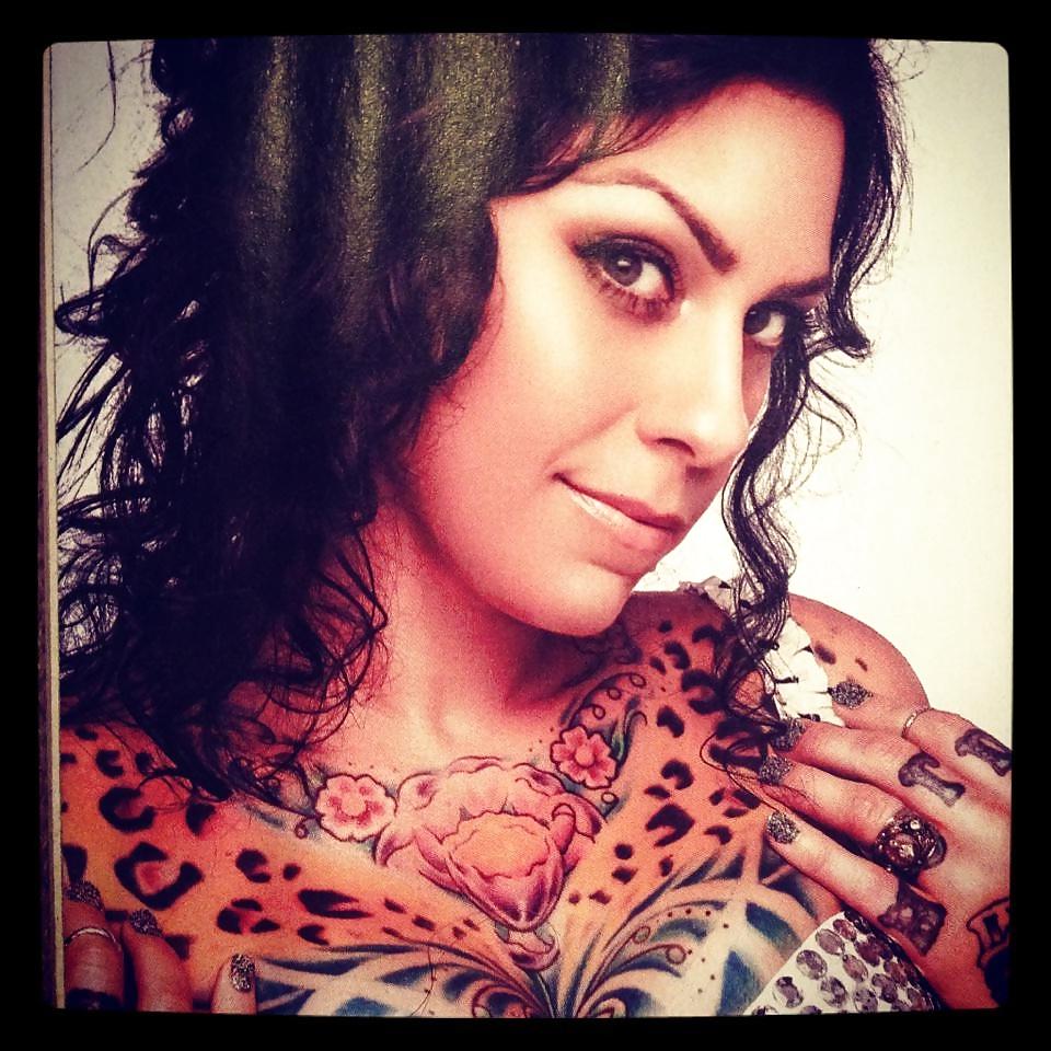 25P Hot Tattooed