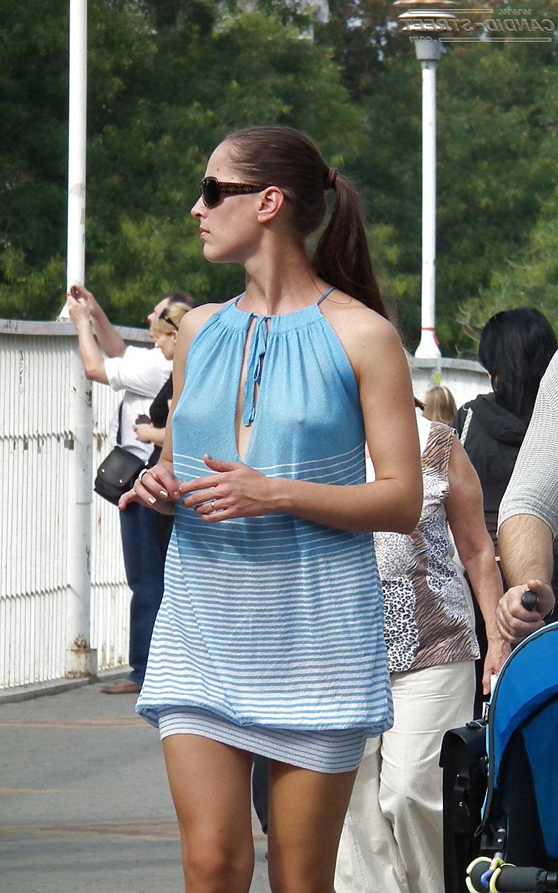 25P Beautiful Celebs Pokies 5 by TROC