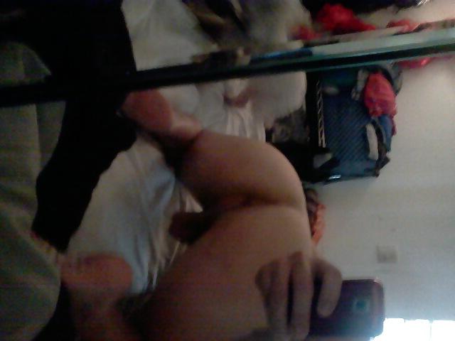 14P Gay Cuban sends me pictures