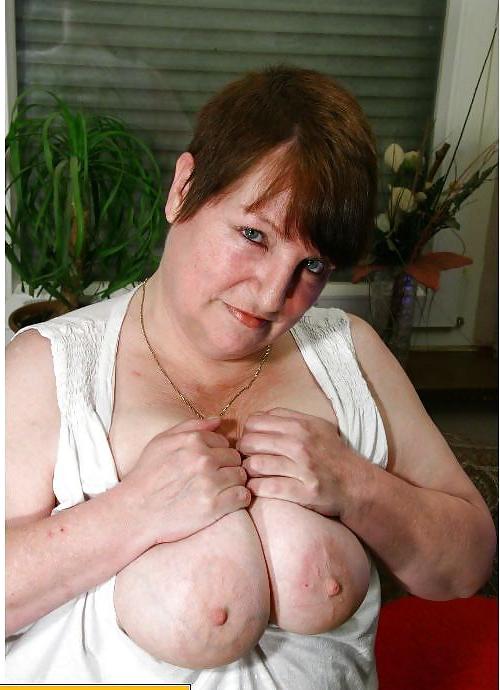 24P We loved mom her saggy tits 3.