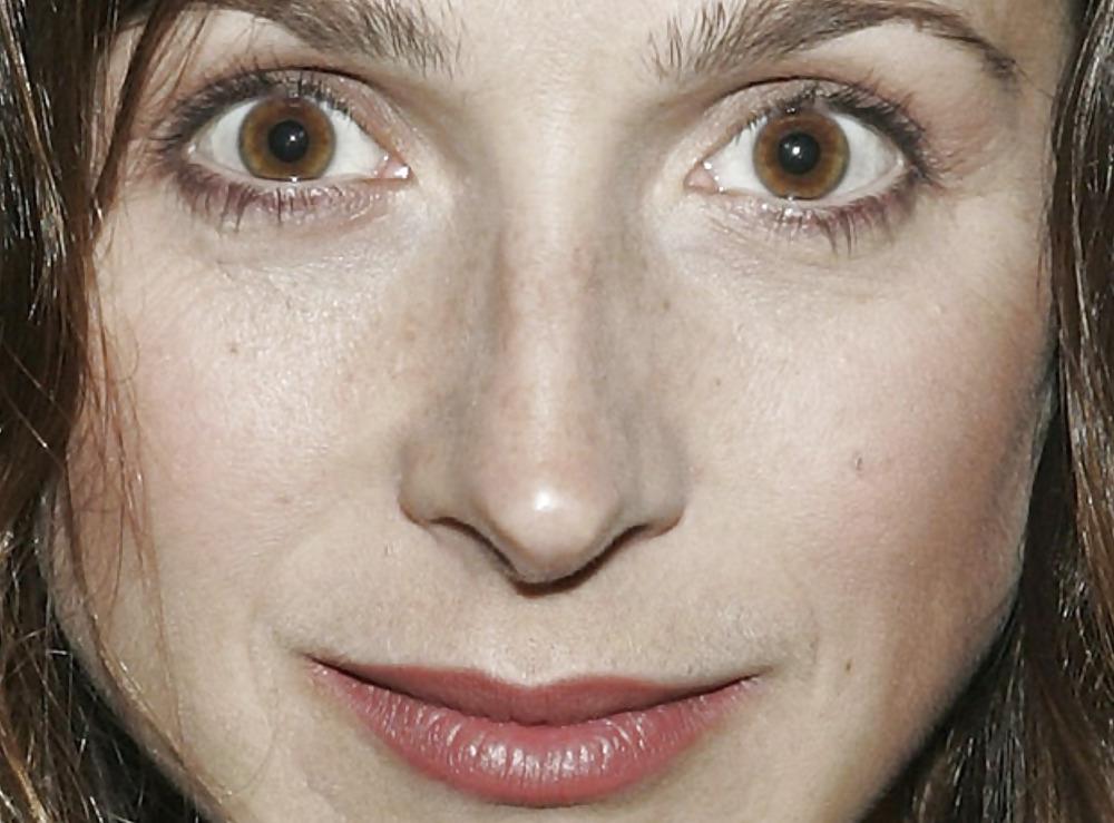 25P Marin Hinkle