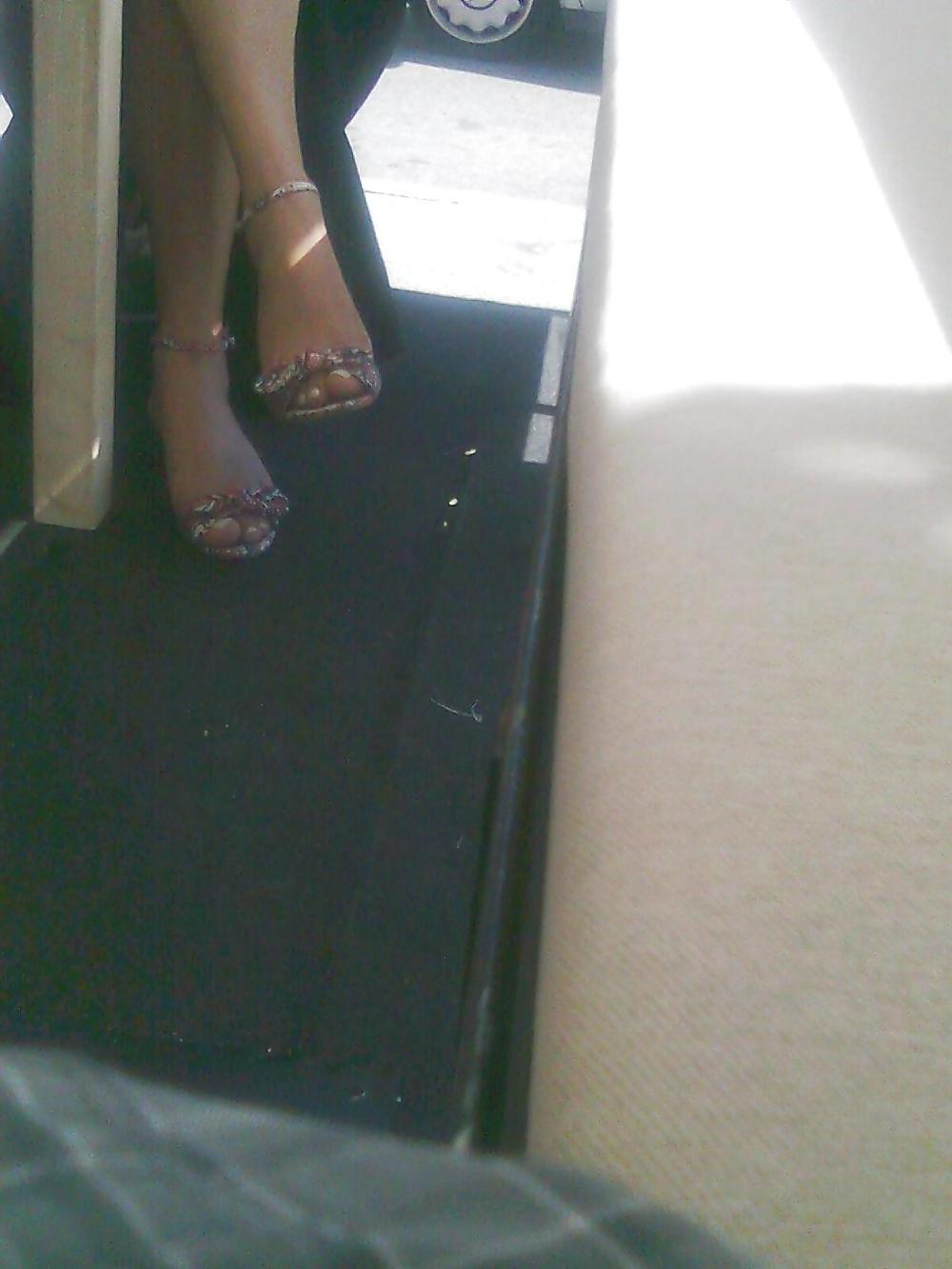 11P Under the table 3
