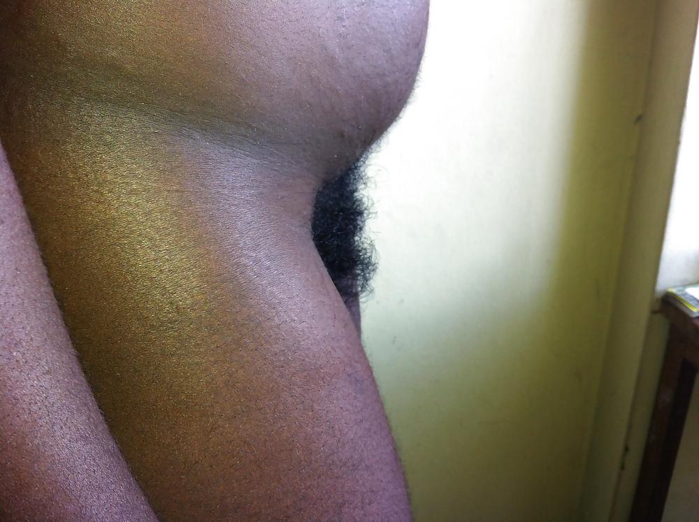 12P Ghetto Hairy Girl