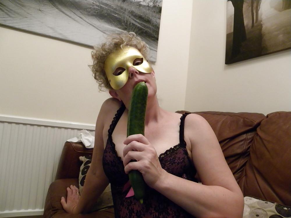 15P Fun with a cucumber