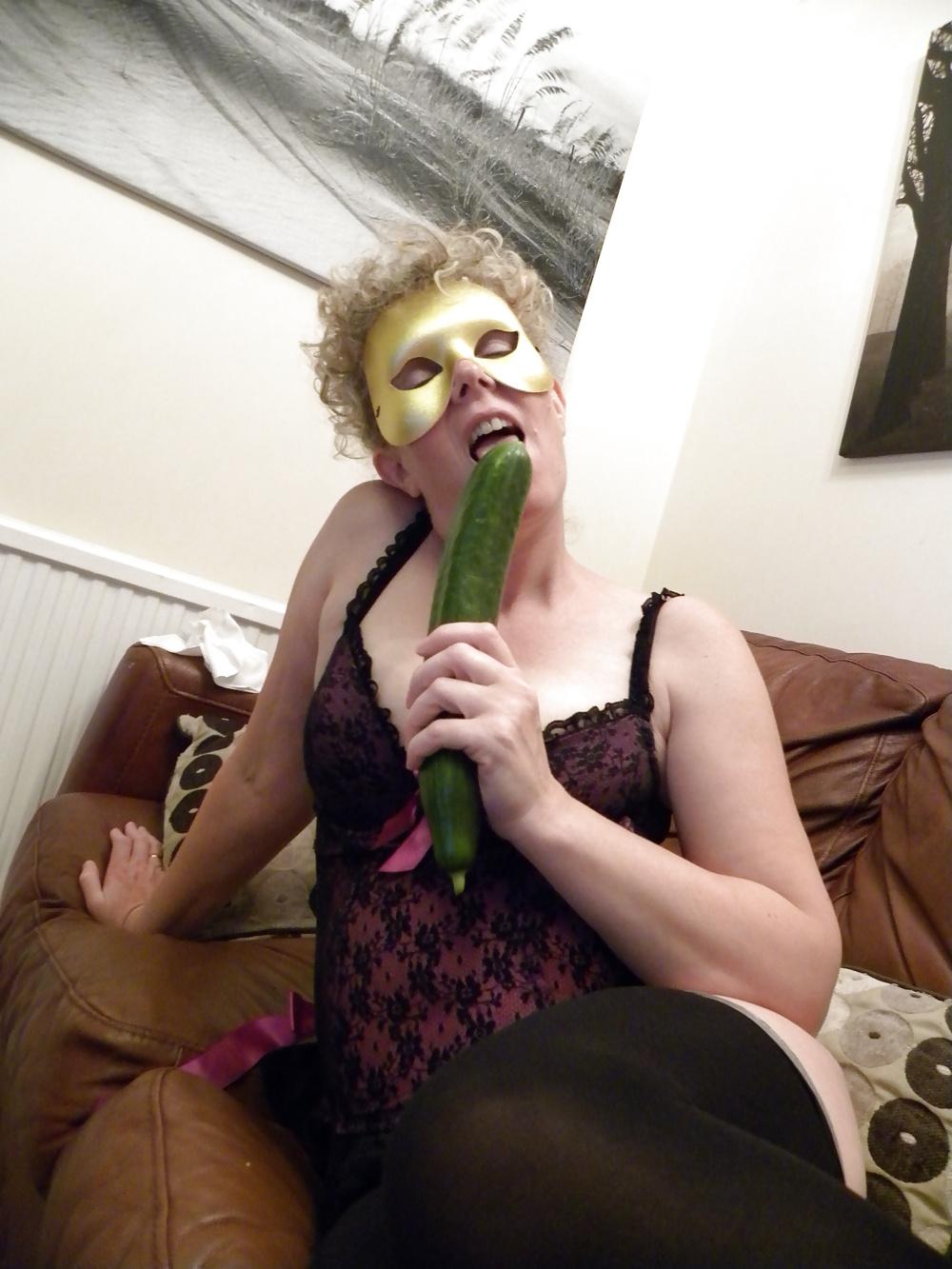 15P Fun with a cucumber