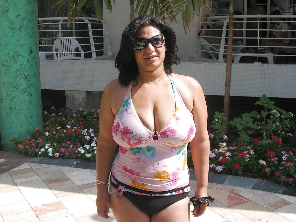 20P Mature-BBW-Ladies 334