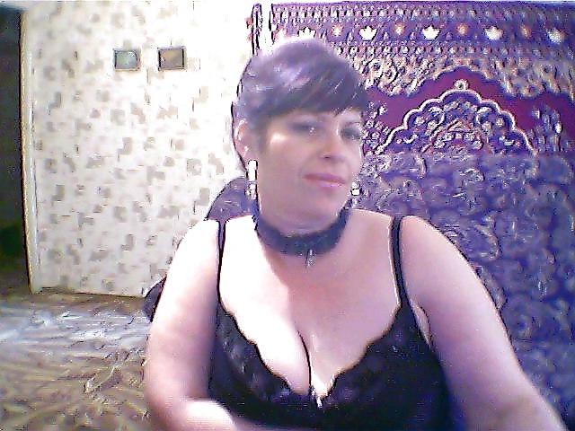 25P Russian Mature Valentina