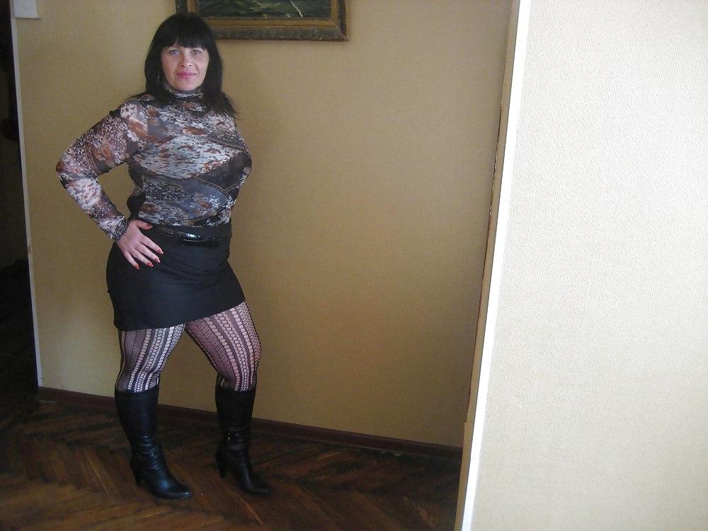 25P Russian Mature Valentina