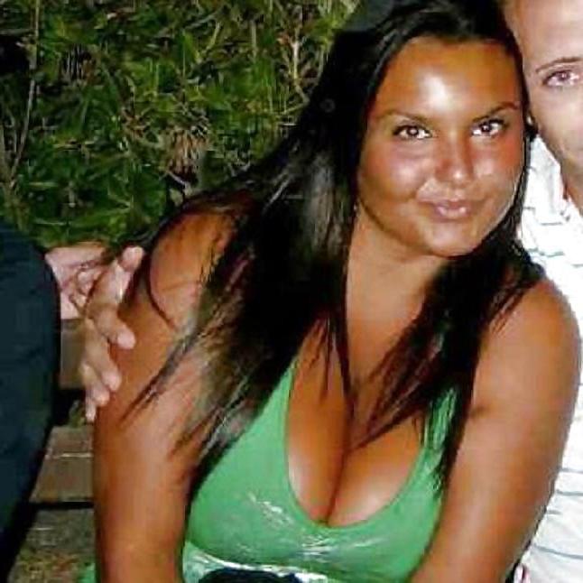 12P Italian girl: nunzia