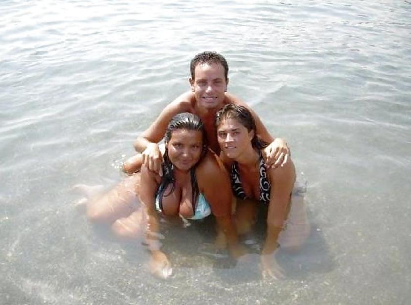 12P Italian girl: nunzia
