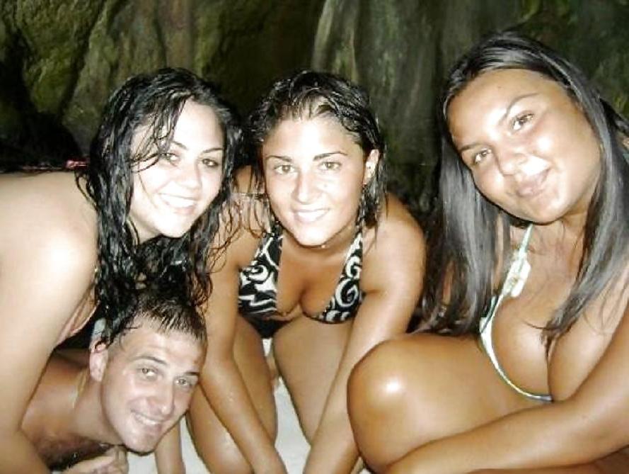 12P Italian girl: nunzia