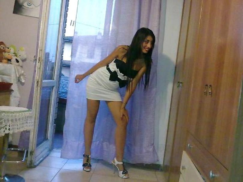 13P Italian women: Fabiola