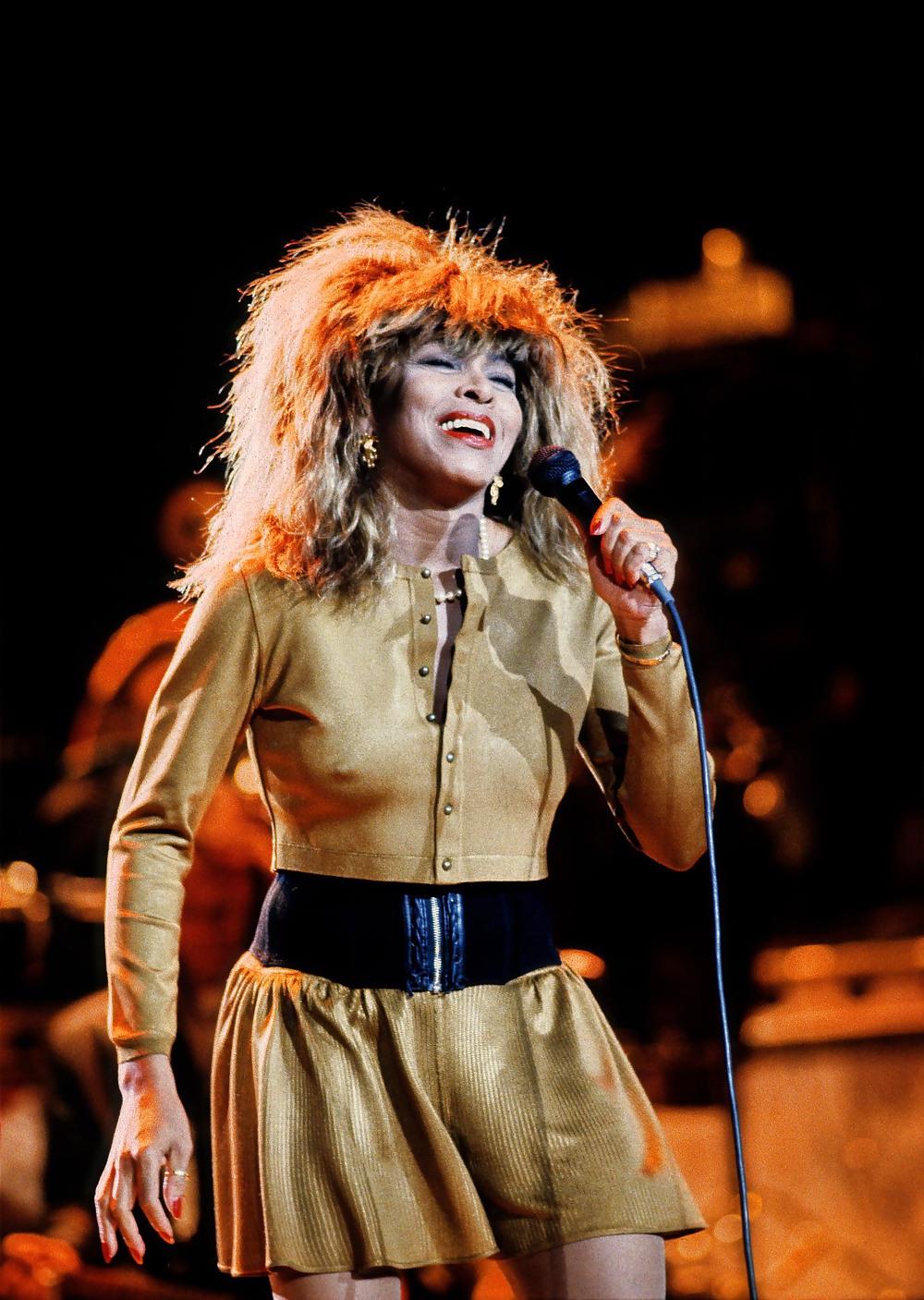 25P Tina Turner