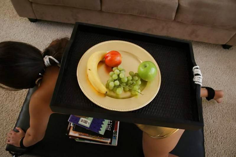 12P Schöner Tisch