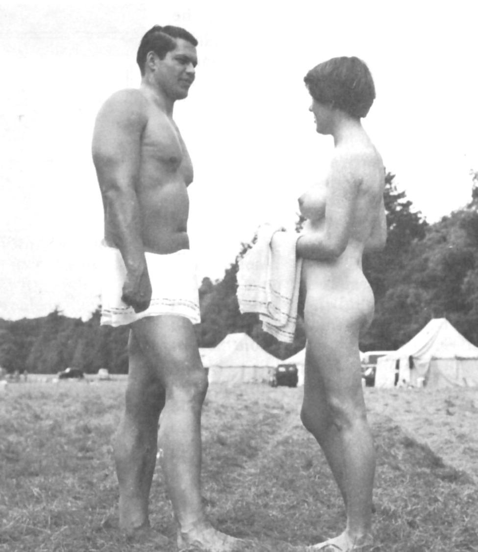 25P A Few Vintage Naturist Girls That Really Turn Me On (2)