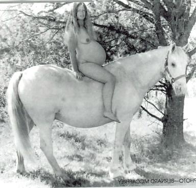 25P A Few Vintage Naturist Girls That Really Turn Me On (2)