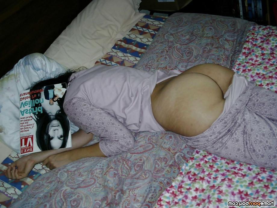 14P POV amateur cock sucking