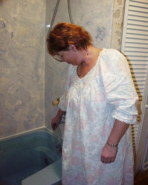 25P Old GF at swing party