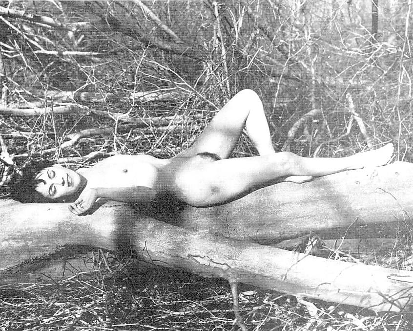 25P A Few Vintage Naturist Girls That Really Turn Me On (3)