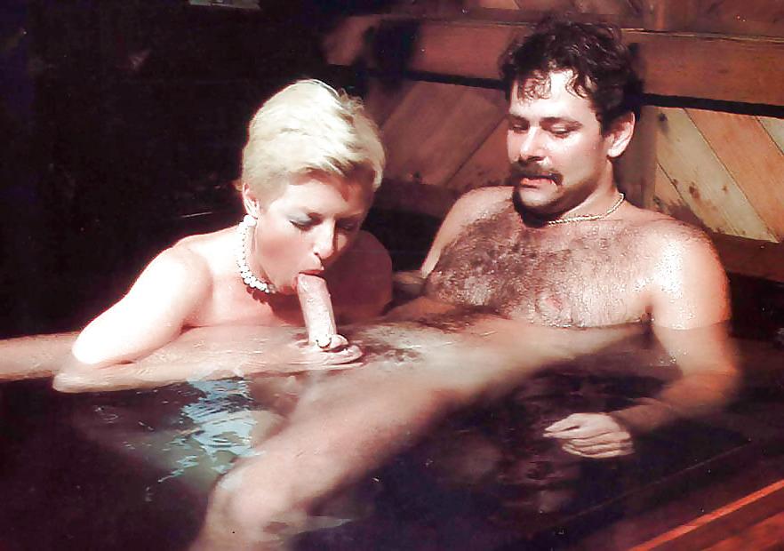 25P Sexy Vintage Babe - Juliet Anderson aka Aunt Peg