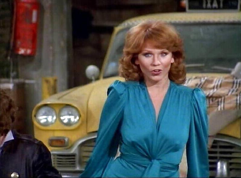 16P Marilu Henner