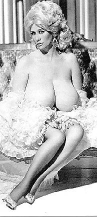 8P Vintage huge-titter Chesty Morgan