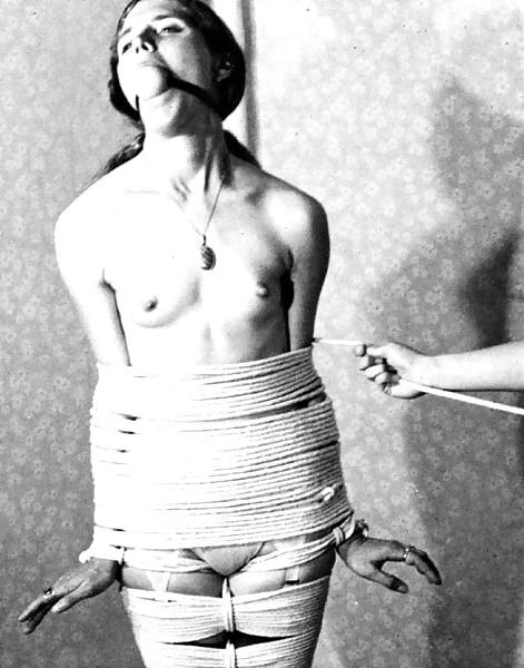 14P Vintage girl getting very tied up