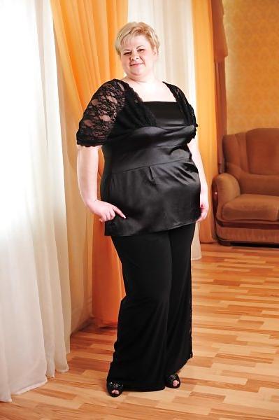 25P Sexy Russian mature Plumper!