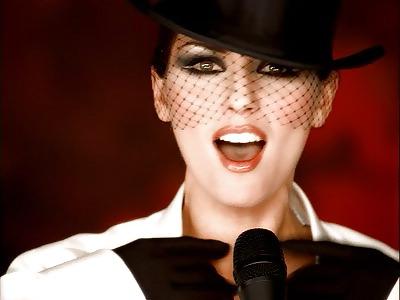 8P Shania twain