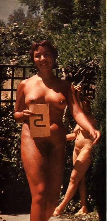 25P Vintage Nudist Mag