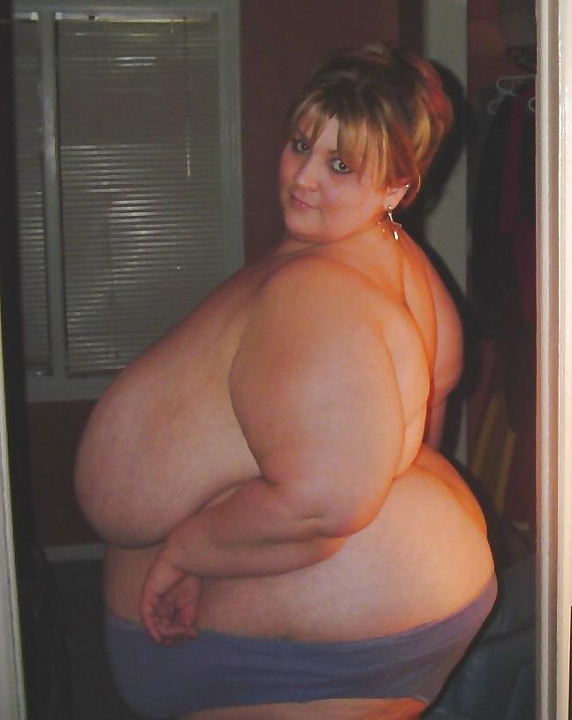 23P Monster tits 