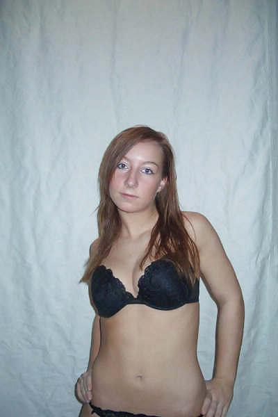 10P Cute redhead posing