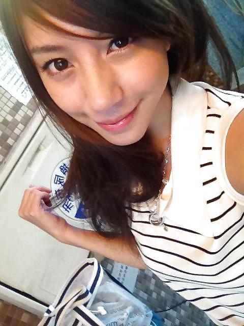 25P W.B.C. Taiwan Girl