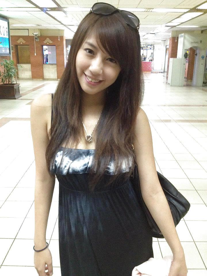 25P W.B.C. Taiwan Girl