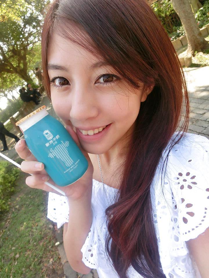 25P W.B.C. Taiwan Girl