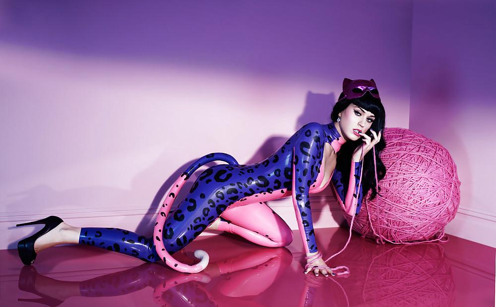 25P Sexy Katy Perry 2