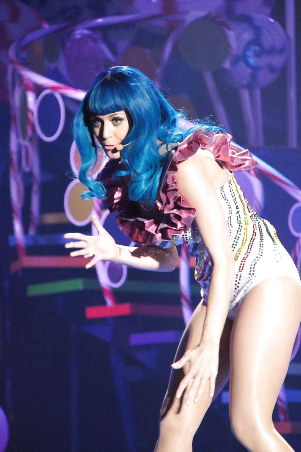 25P Sexy Katy Perry 2