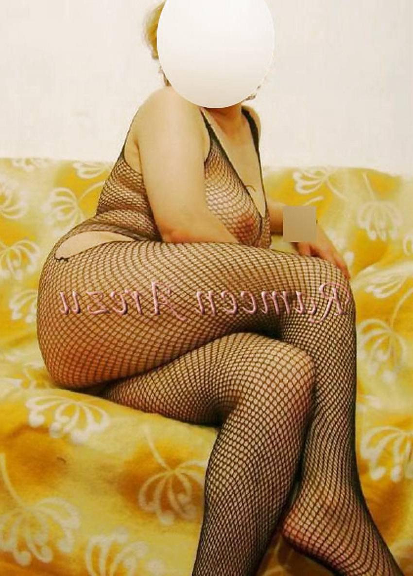 25P Iranian slut . Arezo