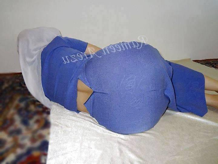 25P Iranian slut . Arezo