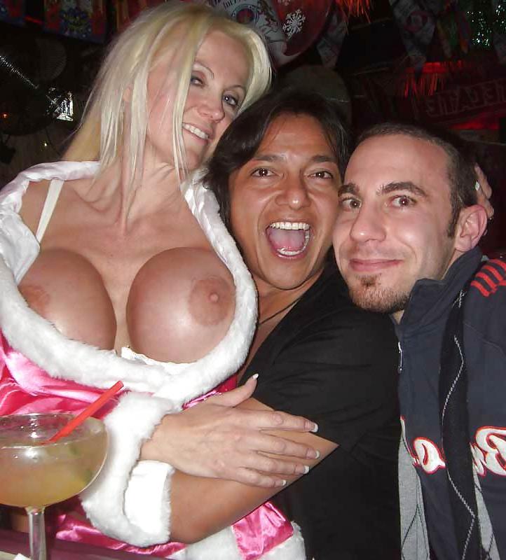 25P Silicone MILF: Lori