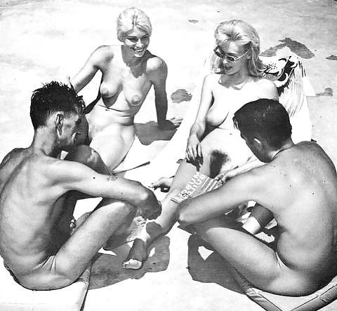 20P Vintage nudist 4.
