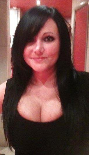 13P Facebook big tits wow!!