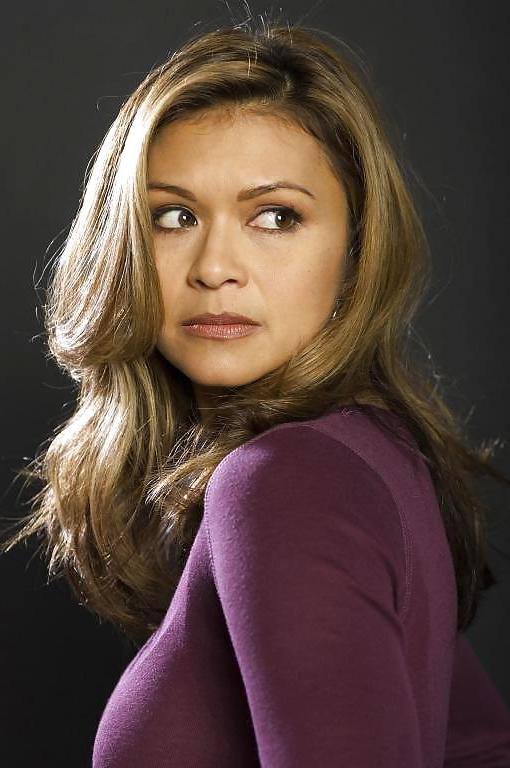 25P Nia Peeples----non nude