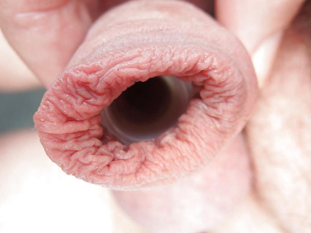 15P Cbt stretch foreskin & urethra balls tied