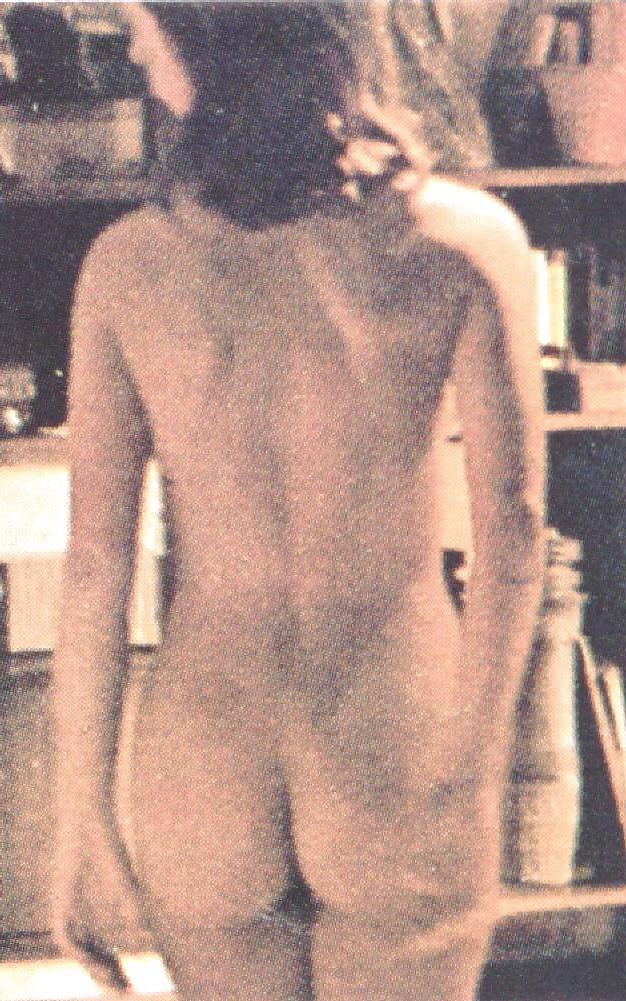 25P Celebs Naked 01