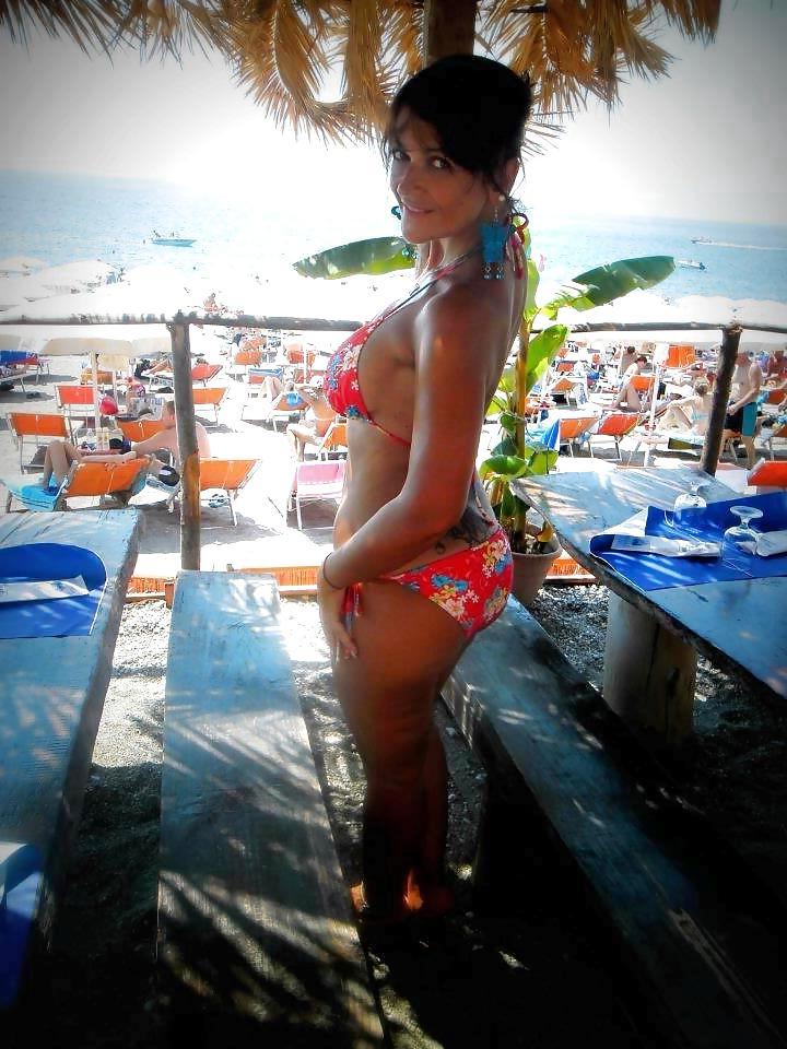 9P Italian milf: elisa