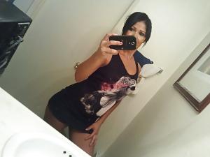 25P Milf latina with legs and ass