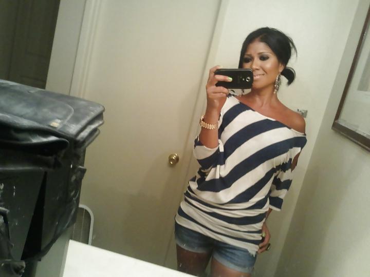 25P Milf latina with legs and ass