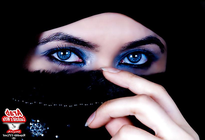 5P Arab Cuckold Wives
