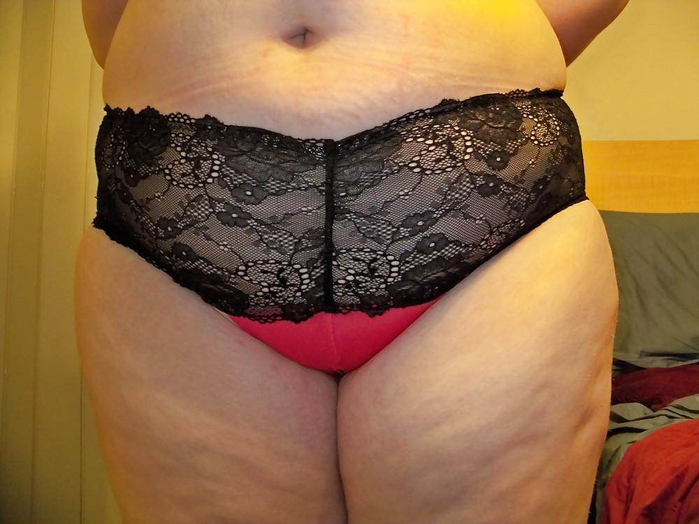 4P Lace Crotchless Panties